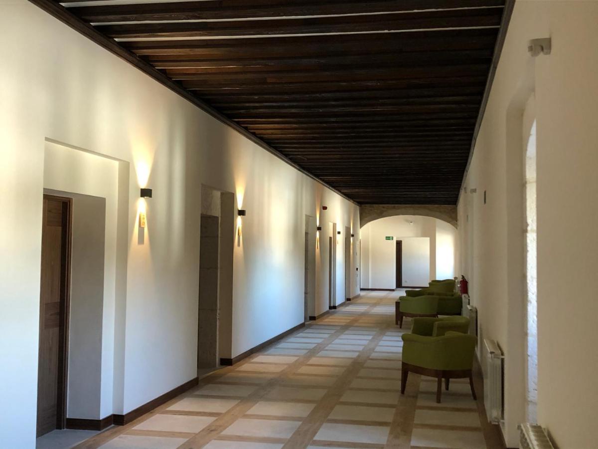 Hotel Hospederia Monasterio De La Vid La Vid y Barrios Esterno foto